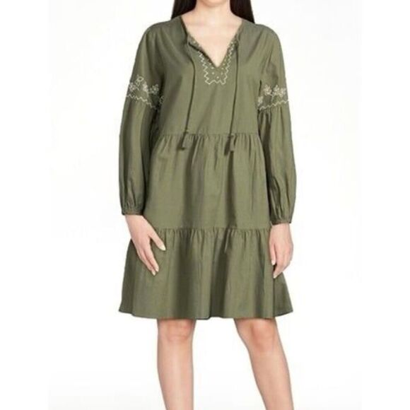BeachLunchLounge NWT green cottage core embroidered tiered dress xs - Picture 1 of 9